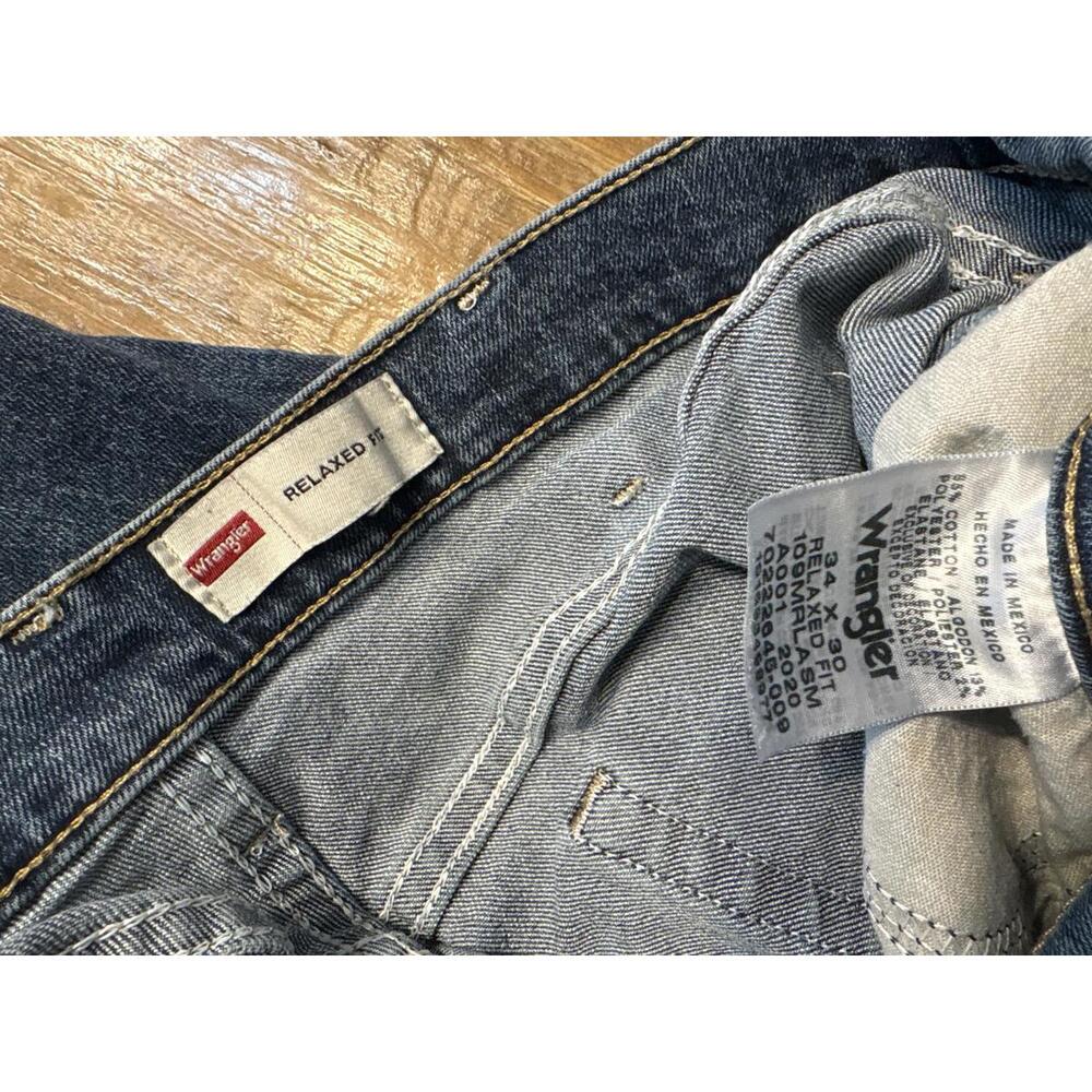Wrangler Relaxed Fit Blue Denim Jeans Mens 34 30 - Picture 3 of 3